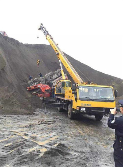 呼中区上犹道路救援